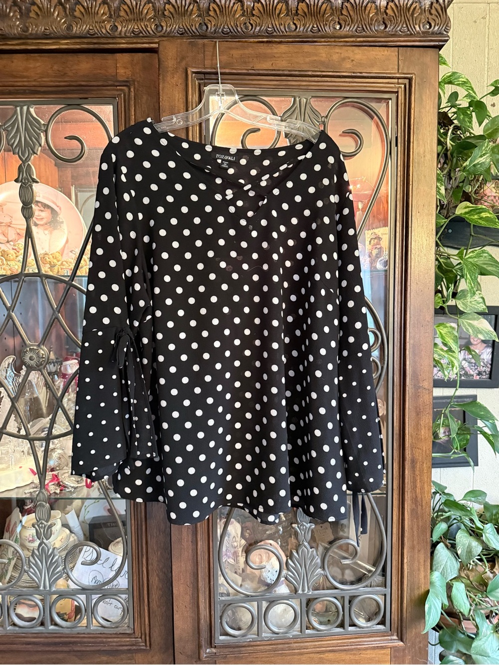 Roz & Ali Black Polka Dot Tie-Sleeve Blouse
